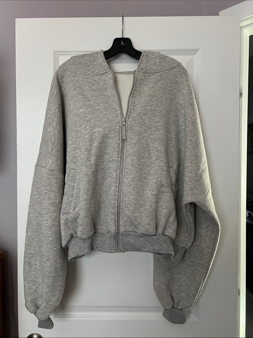 Blogilates Women's Light Gray Zip Front Bubble Hoodie